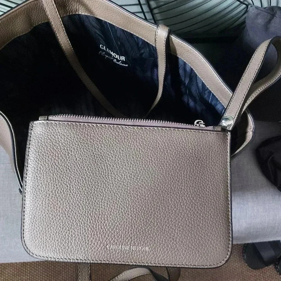 CN | Greige Open Leather Tote + Wristlet - NWOT - Picture 6 of 11